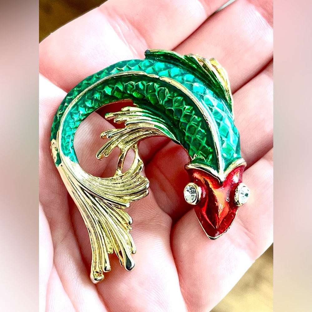 SOLD | Vintage Koi Fish Brooch Green Red Gold Enamel Rhinestone Statement Pin - Picture 4 of 11